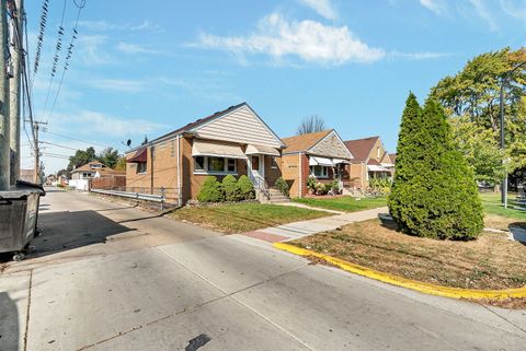 Tiny photo for 3426 S 58th Avenue, Cicero, IL 60804 (MLS # 12489257)