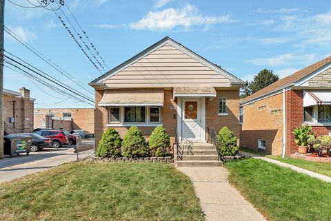 Tiny photo for 3426 S 58th Avenue, Cicero, IL 60804 (MLS # 12489257)