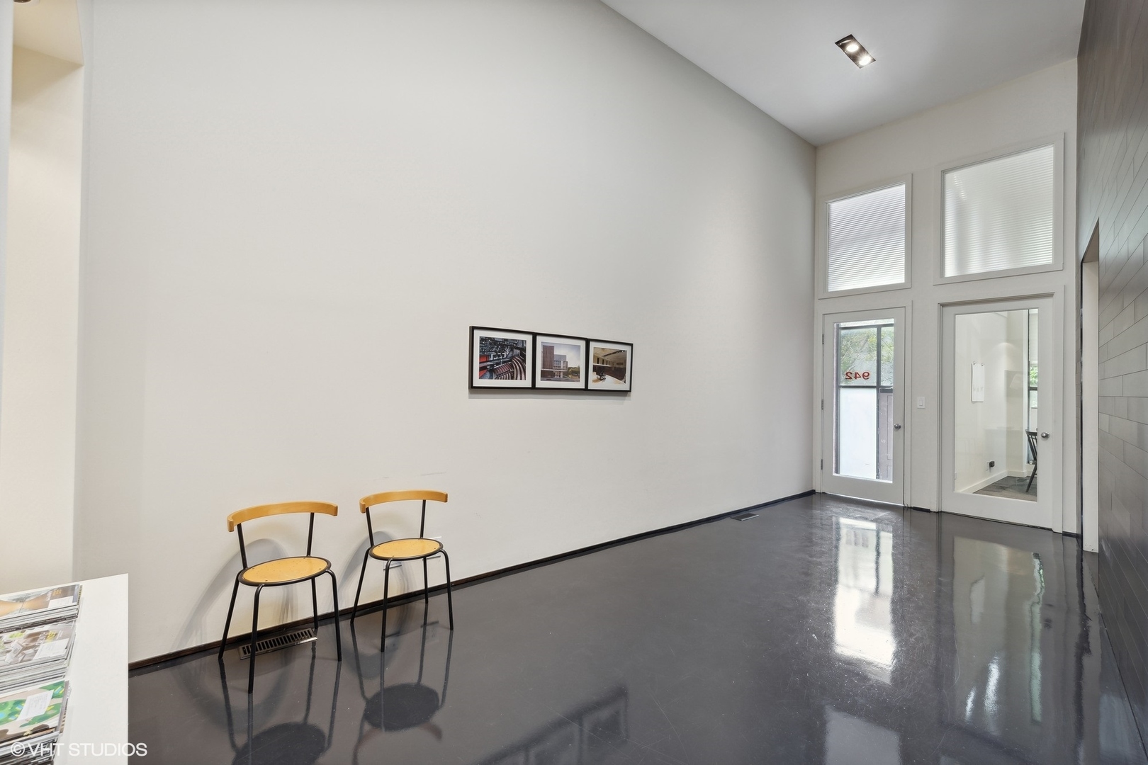 944 W Huron Street
