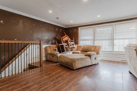 Tiny photo for 10528 S Aberdeen Street, Chicago, IL 60643 (MLS # 12522622)