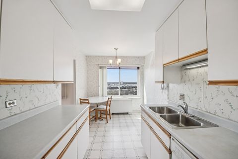 Tiny photo for 7141 N Kedzie Avenue #1213, Chicago, IL 60645 (MLS # 12594465)