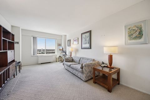 Tiny photo for 7141 N Kedzie Avenue #1213, Chicago, IL 60645 (MLS # 12594465)