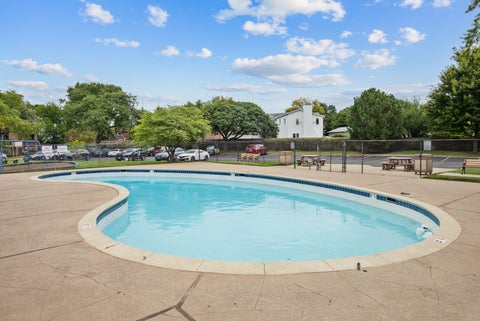 Tiny photo for 1430 Sandstone Drive #115, Wheeling, IL 60090 (MLS # 12667410)