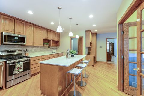 Tiny photo for 16373 W Menna Lane, Lincolnshire, IL 60069 (MLS # 12565489)