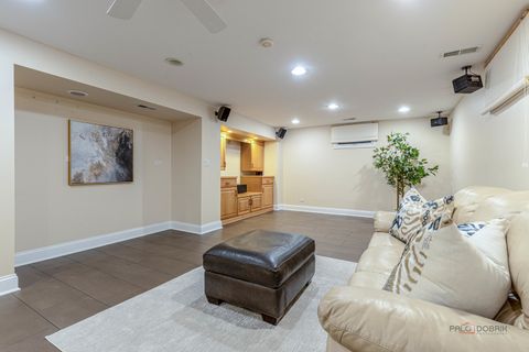 Tiny photo for 16373 W Menna Lane, Lincolnshire, IL 60069 (MLS # 12565489)