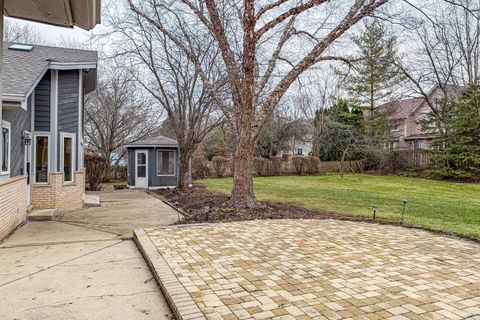 Tiny photo for 16373 W Menna Lane, Lincolnshire, IL 60069 (MLS # 12565489)