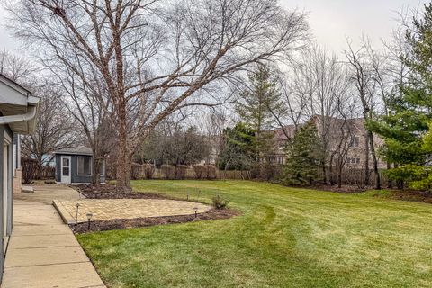 Tiny photo for 16373 W Menna Lane, Lincolnshire, IL 60069 (MLS # 12565489)