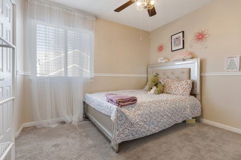 Tiny photo for 7 Elizabeth Court, Lake In The Hills, IL 60156 (MLS # 12579879)