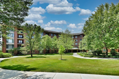 Tiny photo for 865 E 22nd. Street #102, Lombard, IL 60148 (MLS # 12715013)