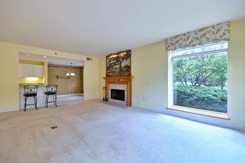 Tiny photo for 865 E 22nd. Street #102, Lombard, IL 60148 (MLS # 12715013)