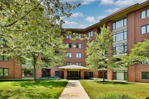 Photo of 865 E 22nd. Street #102, Lombard, IL 60148 (MLS # 12715013)