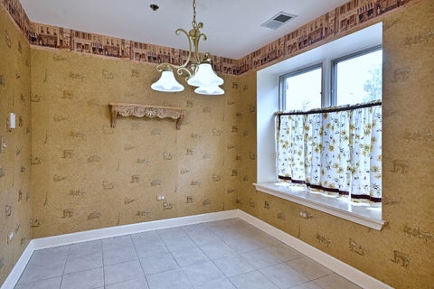 Tiny photo for 865 E 22nd. Street #102, Lombard, IL 60148 (MLS # 12715013)