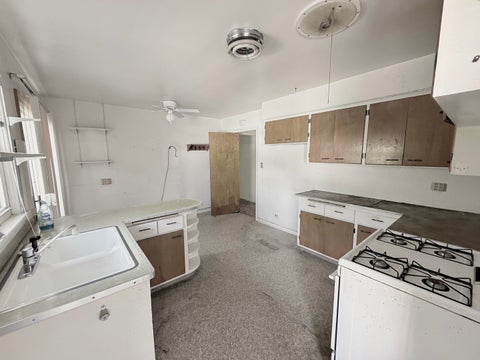 Tiny photo for 554 Westmore Meyers Road, Lombard, IL 60148 (MLS # 12692209)