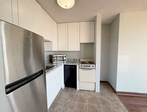Tiny photo for 1122 N Clark Street #1702, Chicago, IL 60610 (MLS # 12581449)