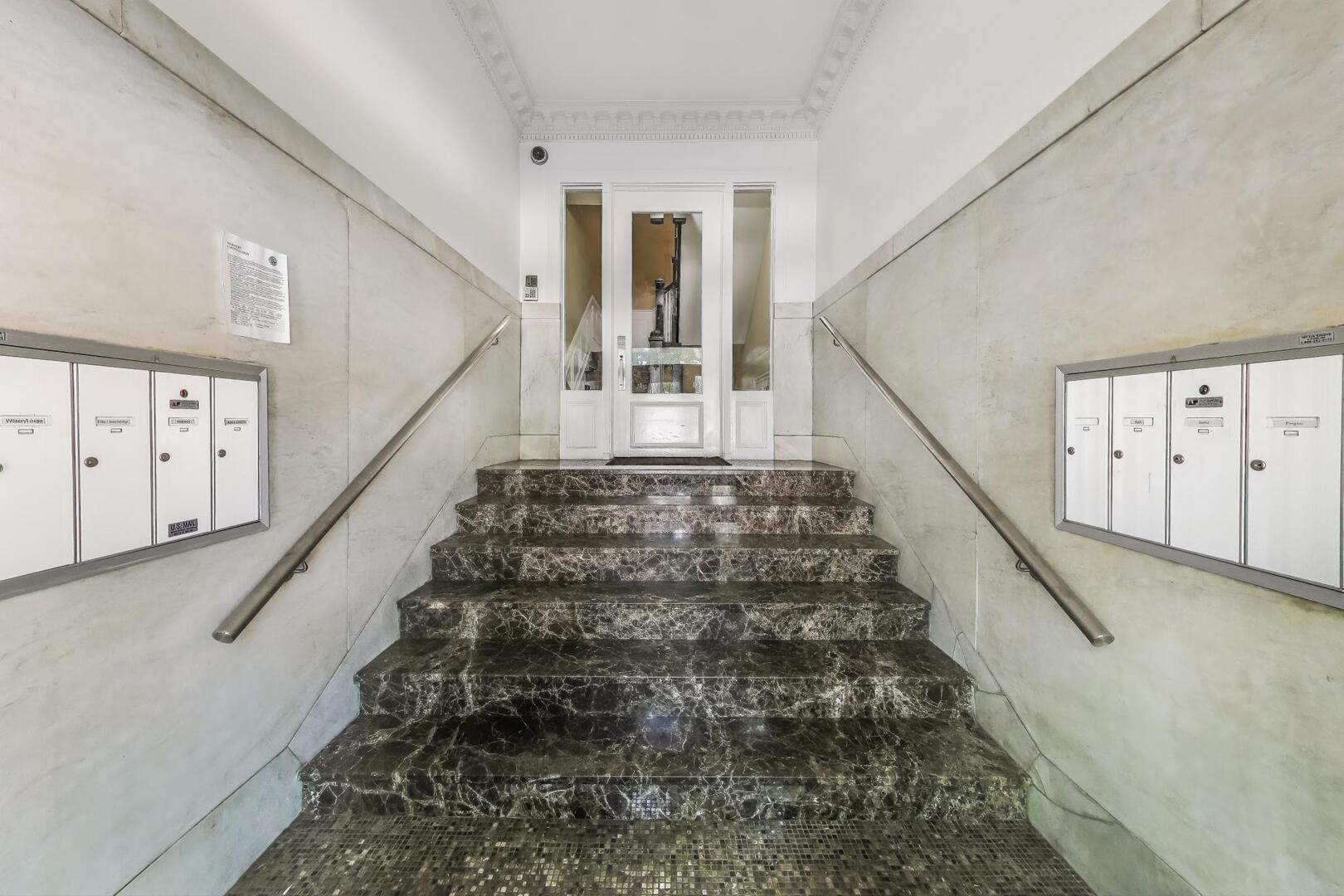 5014 S Blackstone Avenue GN