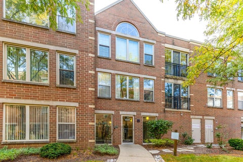 Tiny photo for 1625 Glenview Road #306, Glenview, IL 60025 (MLS # 12762786)