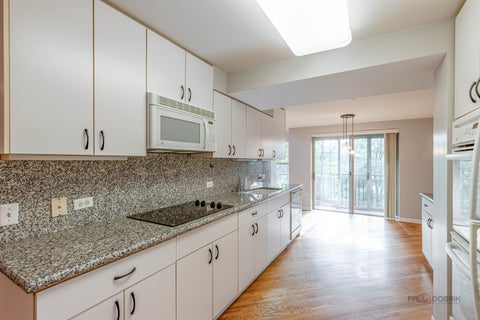 Tiny photo for 1625 Glenview Road #306, Glenview, IL 60025 (MLS # 12762786)