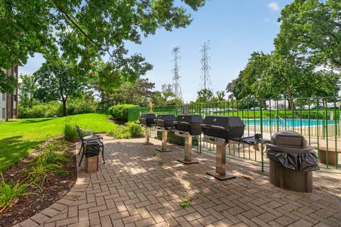 Tiny photo for 841 N York Street #428, Elmhurst, IL 60126 (MLS # 12737960)