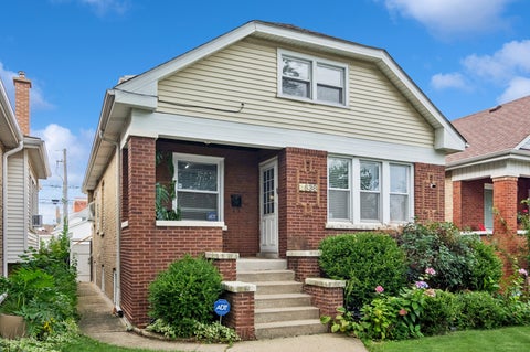 Photo of 3638 N Linder Avenue, Chicago, IL 60641 (MLS # 12764968)
