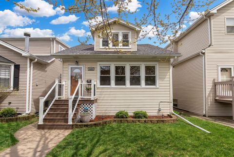 Photo of 6461 W Raven Street, Chicago, IL 60631 (MLS # 12649489)