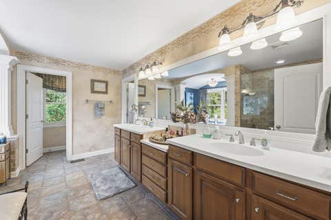 Tiny photo for 24145 W Milton Road, Hawthorn Woods, IL 60047 (MLS # 12703534)