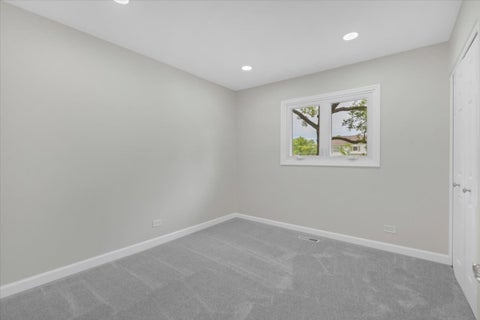 Tiny photo for 590 Durham Court, Hoffman Estates, IL 60169 (MLS # 12752366)