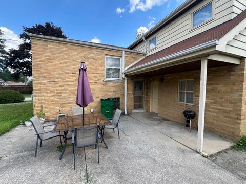 Tiny photo for 1860 Buckingham Avenue, Westchester, IL 60154 (MLS # 11966452)