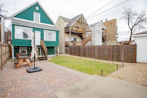 Tiny photo for 3902 N Saint Louis Avenue, Chicago, IL 60618 (MLS # 12591549)
