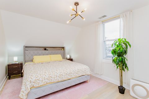 Tiny photo for 3902 N Saint Louis Avenue, Chicago, IL 60618 (MLS # 12591549)