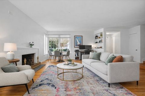 Tiny photo for 97 High Street, Winnetka, IL 60093 (MLS # 12593284)