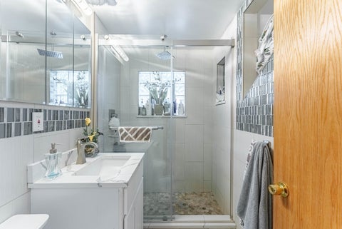 Tiny photo for 2834 Highland Avenue, Berwyn, IL 60402 (MLS # 12754266)
