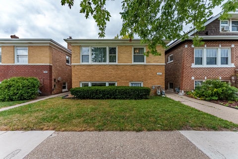 Photo of 2834 Highland Avenue, Berwyn, IL 60402 (MLS # 12754266)