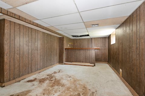 Tiny photo for 12050 S Yale Avenue, Chicago, IL 60628 (MLS # 12526468)