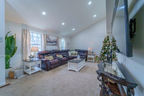 Tiny photo for 4008 192nd Place, Country Club Hills, IL 60478 (MLS # 12609645)