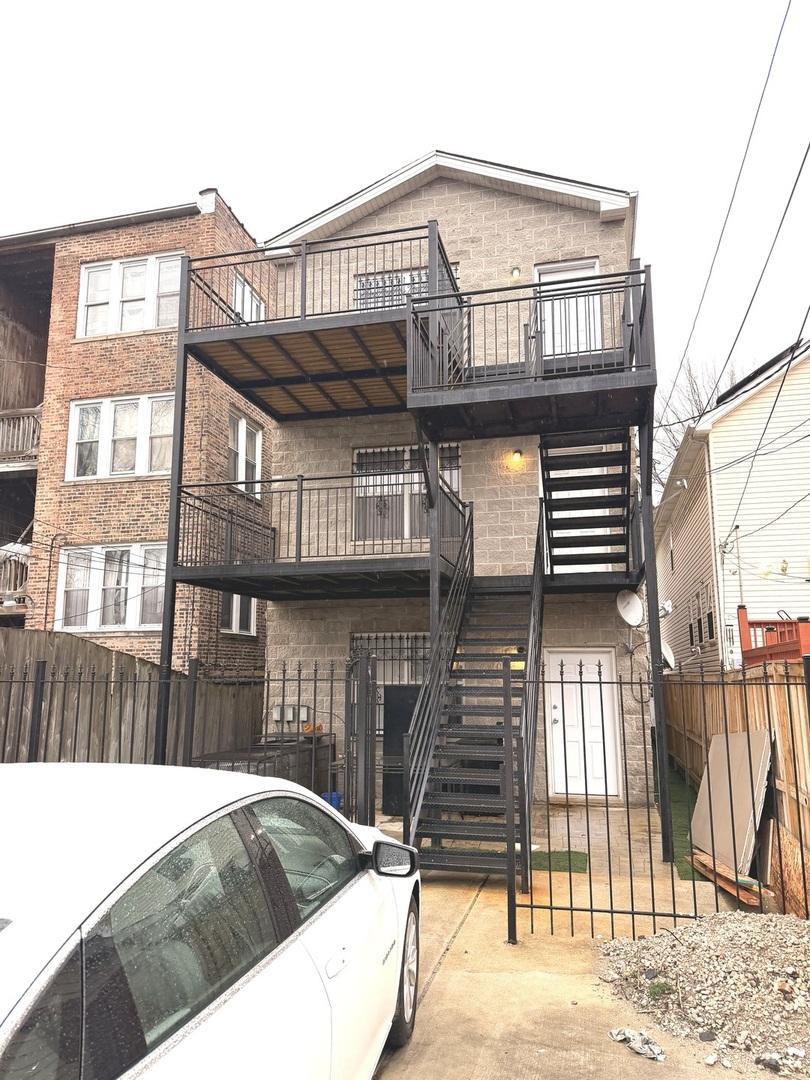 1632 S Saint Louis Avenue