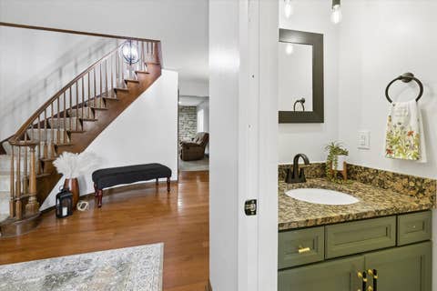 Tiny photo for 4429 Belle Avenue, Davenport, IA 52807 (MLS # 12716469)
