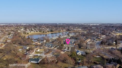 Tiny photo for 233 Lakeview Lane, Bloomingdale, IL 60108 (MLS # 12579354)