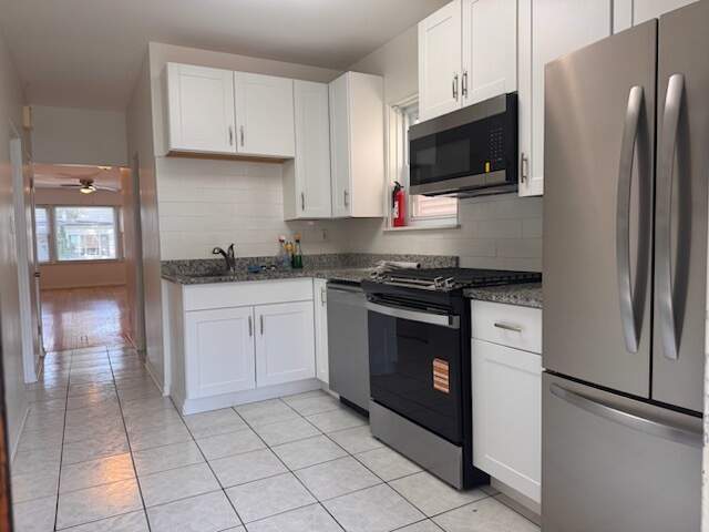 3834 N Hermitage Avenue 1