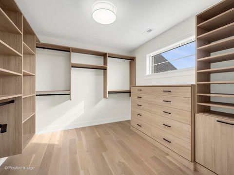 Tiny photo for Willow Springs, IL 60480 (MLS # 12579704)