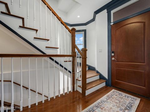 Tiny photo for 709 S Oak Park Avenue, Oak Park, IL 60304 (MLS # 12573413)