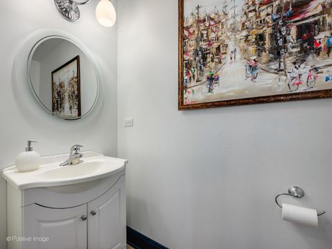 Tiny photo for 709 S Oak Park Avenue, Oak Park, IL 60304 (MLS # 12573413)