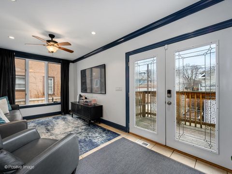 Tiny photo for 709 S Oak Park Avenue, Oak Park, IL 60304 (MLS # 12573413)