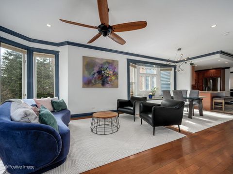 Tiny photo for 709 S Oak Park Avenue, Oak Park, IL 60304 (MLS # 12573413)