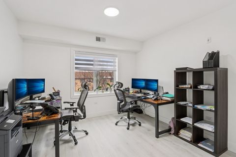 Tiny photo for 9864 LELAND Avenue #309, Schiller Park, IL 60176 (MLS # 12531446)