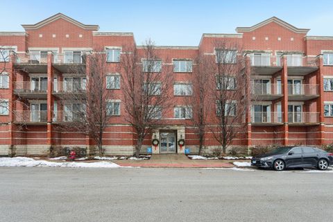 Tiny photo for 9864 LELAND Avenue #309, Schiller Park, IL 60176 (MLS # 12531446)