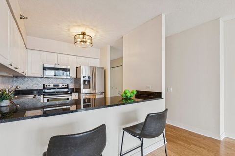 Tiny photo for 512 N MCCLURG Court #3912, Chicago, IL 60611 (MLS # 12498561)