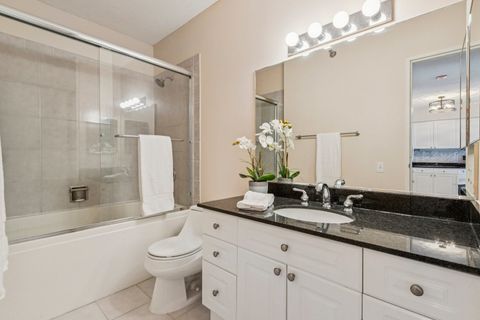 Tiny photo for 512 N MCCLURG Court #3912, Chicago, IL 60611 (MLS # 12498561)