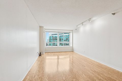 Tiny photo for 512 N MCCLURG Court #3912, Chicago, IL 60611 (MLS # 12498561)