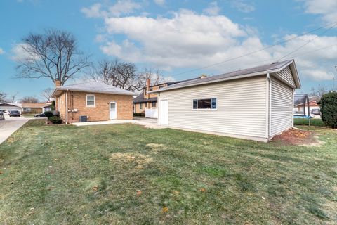 A home in Oak Lawn