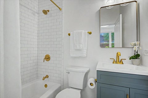 Tiny photo for 1910 S Prairie Avenue, Chicago, IL 60616 (MLS # 12720248)